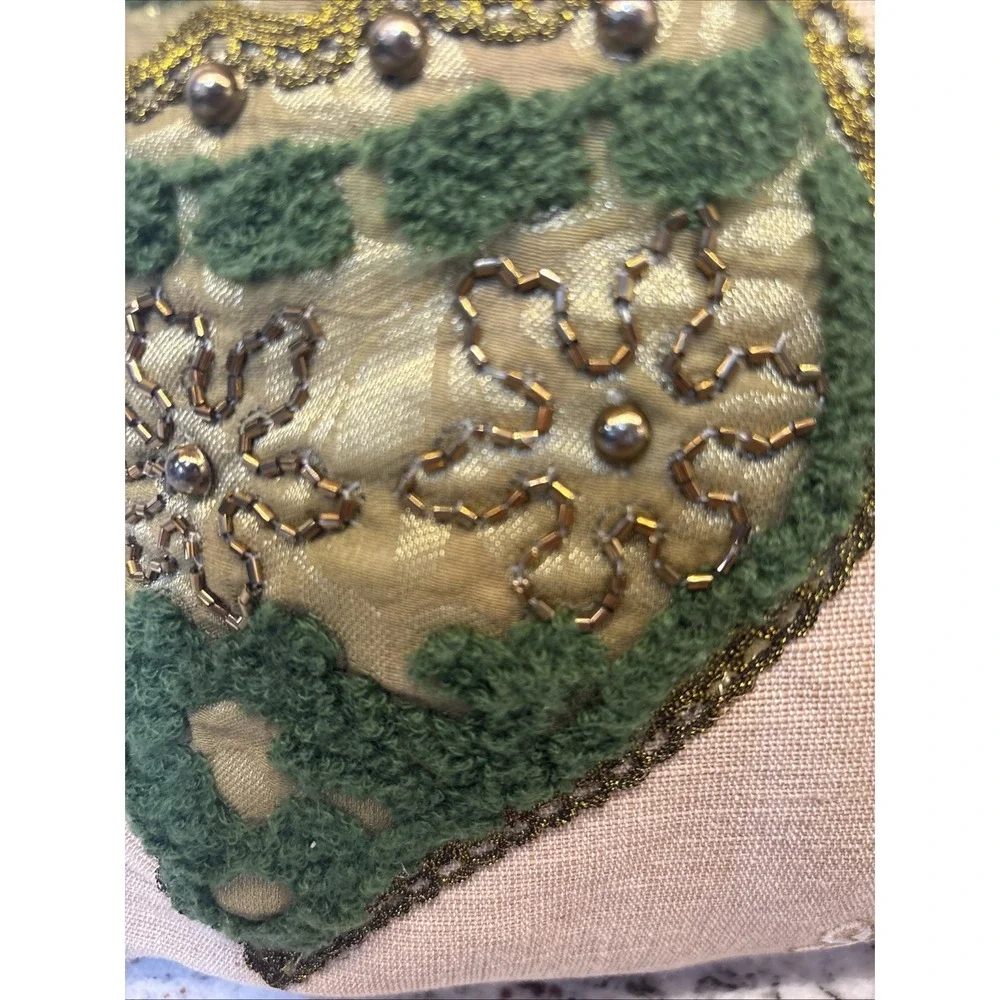 Pier 1 Imports Beaded Embroidered Ornaments Snowflakes Throw Pillow Christmas‎
